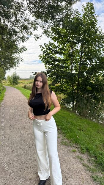 Full leaked Angelina dehlow page private onlyfans photo