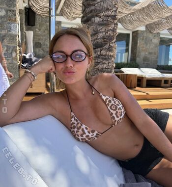 Full leaked Anuschka van lent private onlyfans photo