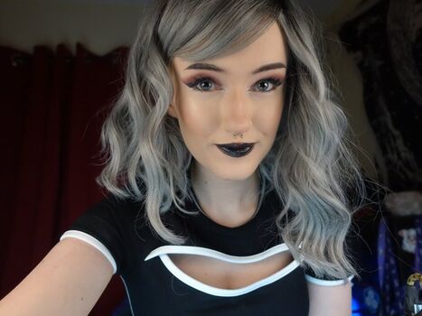 Full leaked Styrlingelf/ private onlyfans photo