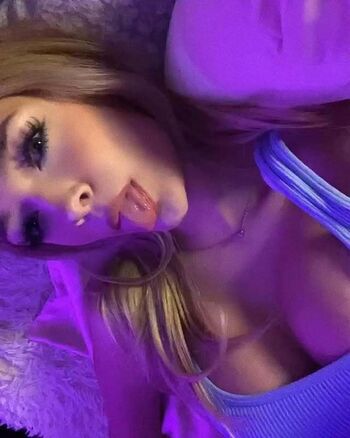 Full leaked Andjalorein/ private onlyfans photo