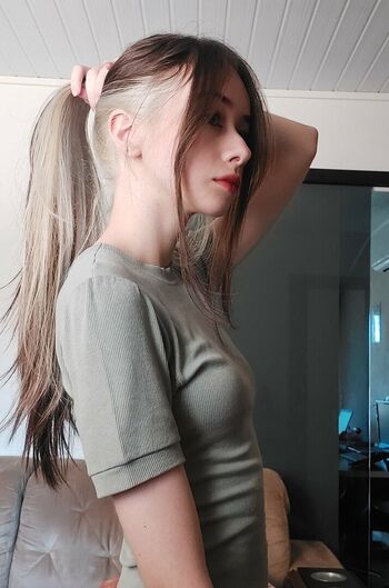 Full leaked Fl x fiona louise private onlyfans photo