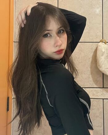 Full leaked Kkvshfeet / private onlyfans photo