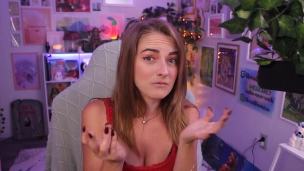 Full leaked Caitlin marie reacts page private onlyfans photo