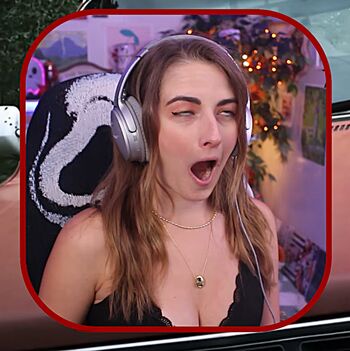 Full leaked Caitlin marie reacts private onlyfans photo