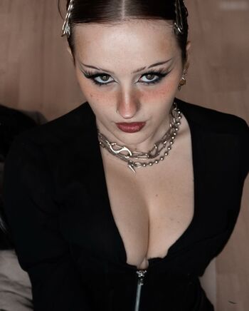 Full leaked Anna rye/ private onlyfans photo