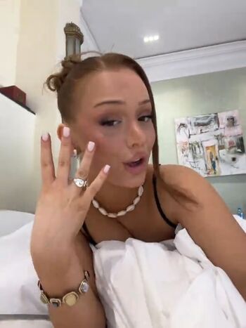 Full leaked Savannah watson/ private onlyfans photo