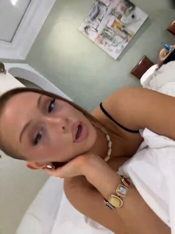 Full leaked Ariana lopez/ private onlyfans photo