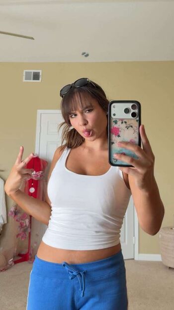 Ester Dobrik