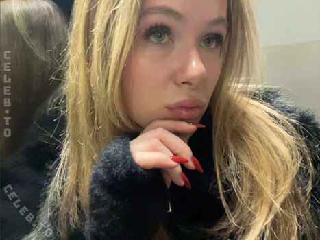HannahMontana18