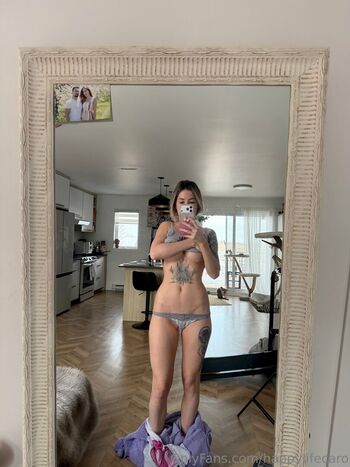 Full leaked Happylifecaro private onlyfans photo