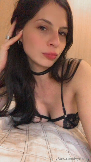 ivyredhot