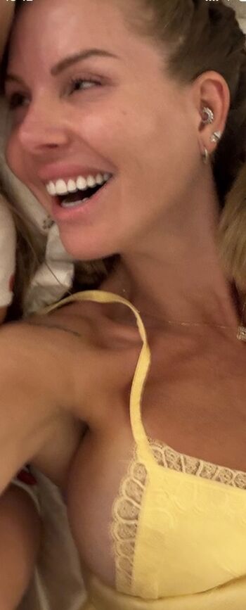 Full leaked Jessica thivenin page private onlyfans photo