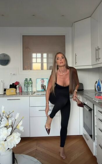 Full leaked Jessica thivenin private onlyfans photo