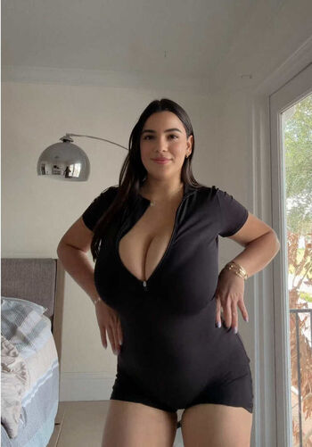 Full leaked Jun amaki/ private onlyfans photo