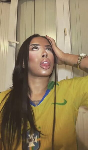 Full leaked Mouna team nasdas private onlyfans photo