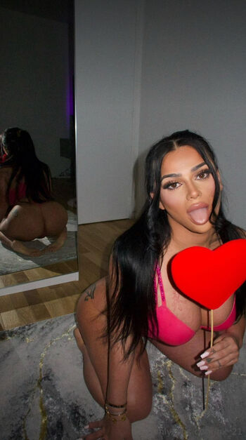 Full leaked Sophi rae / private onlyfans photo