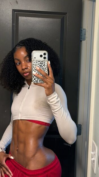 Nyla Davis