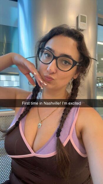 qveenjulia