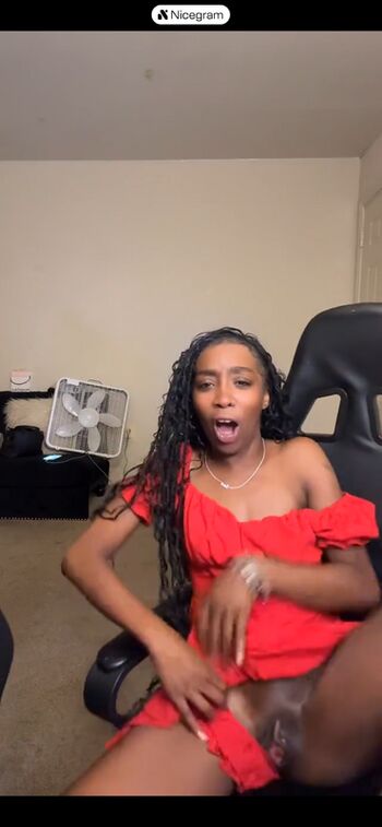 Full leaked Tiktok live nipslips nudity private onlyfans photo