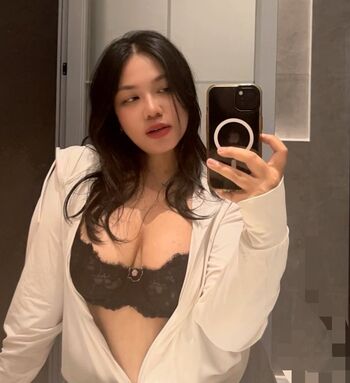 Full leaked Sheena shaw/ private onlyfans photo